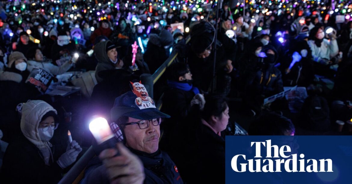 Thousands of rival protesters rally in Seoul after Yoon Suk Yeol avoids arrest