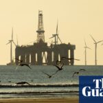 Trump accused of attacking UK energy policies on behalf of fossil fuel industry