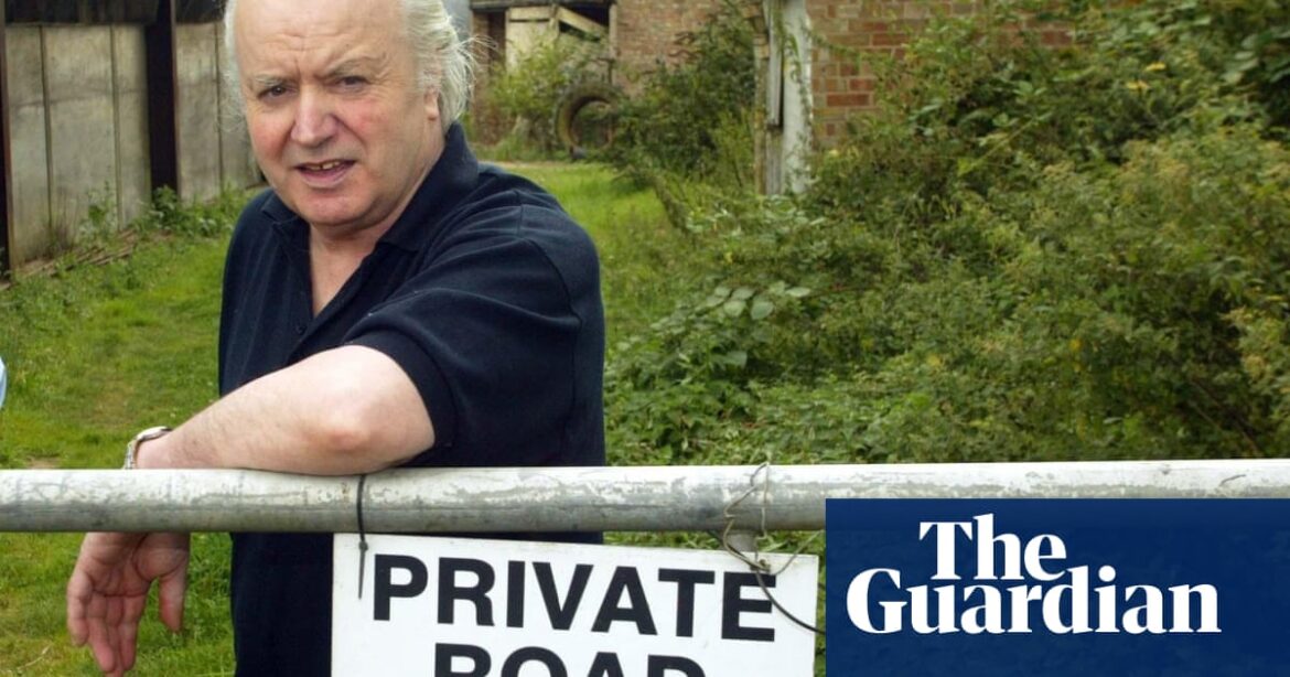 Farmer Tony Martin, who shot dead teenage burglar in 1999, dies aged 80