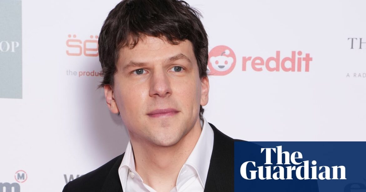 Jesse Eisenberg no longer wants to be ‘associated’ with Mark Zuckerberg