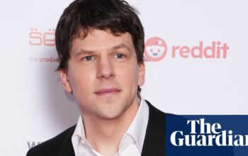 Jesse Eisenberg no longer wants to be ‘associated’ with Mark Zuckerberg