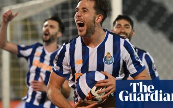 Manchester City sign Porto’s Nico González to take window spree to £172m