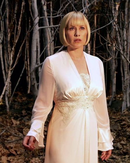 Arquette in Medium, 2005, her first television lead role.