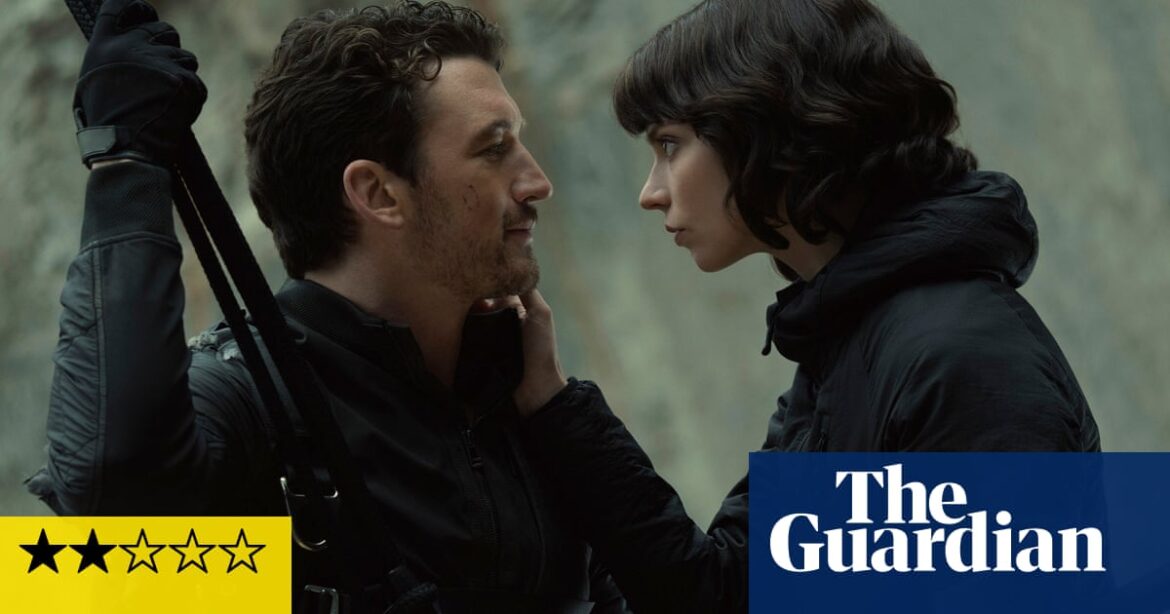 The Gorge review – guarding hellish monsters is aphrodisiac in silly horror