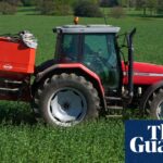 Farmers in England furious as Defra pauses post-Brexit payment scheme