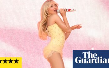 Sabrina Carpenter review – brilliantly bonkers innuendo-stuffed delirium