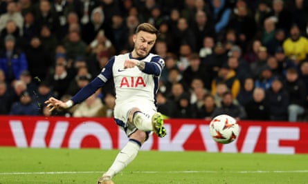 Wilson Odobert double takes Tottenham past AZ to keep season alive