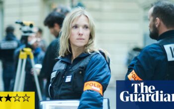 Dossier 137 review – tense gilets-jaunes thriller divides cop’s loyalties over police brutality