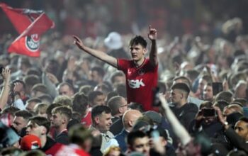 Matty Godden’s late strike fires Charlton past Wycombe and into playoff final