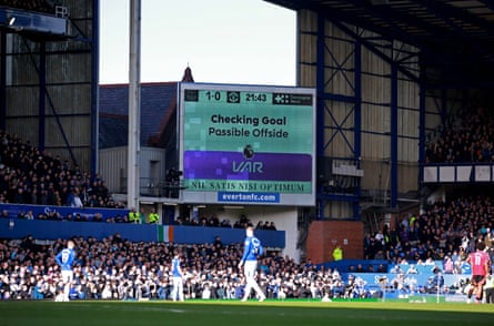 Wenger wants to fix VAR offsides but broken handball rule is the real problem | Max Rushden